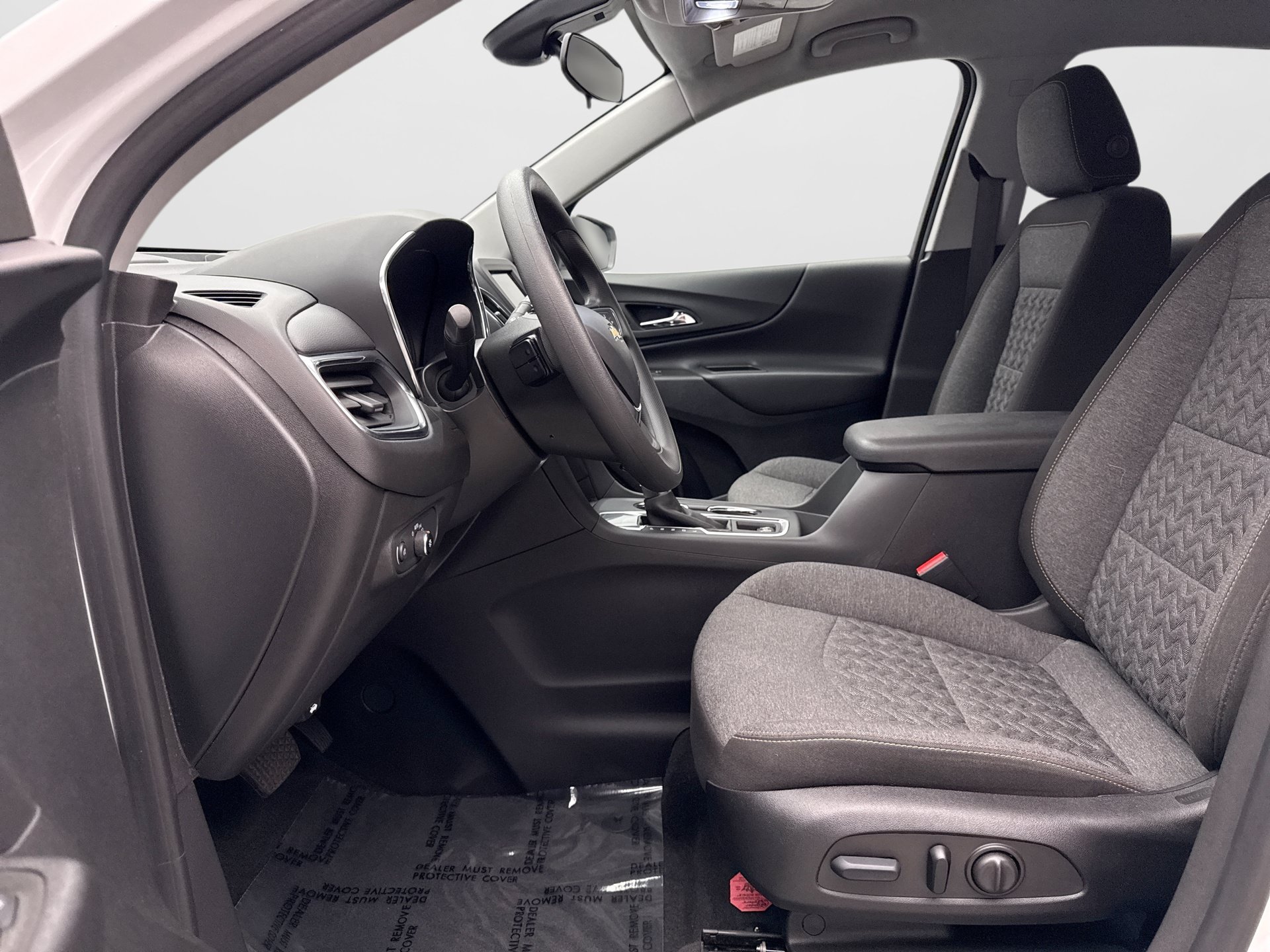 Used 2023 Chevrolet Equinox LT FWD image 11