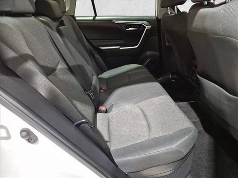 Certified 2024 Toyota RAV4 XLE AWD/4WD image 18