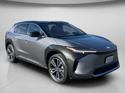 Used 2023 Toyota bZ4X Limited w/ Weather Package image 2