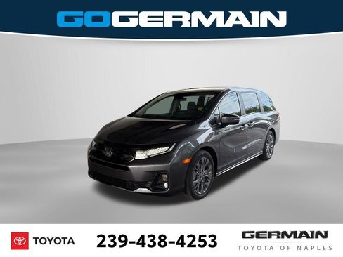 Used 2025 Honda Odyssey Touring image 1