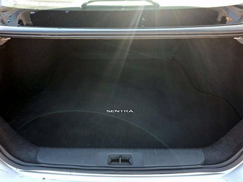Certified 2023 Nissan Sentra SV FWD image 29
