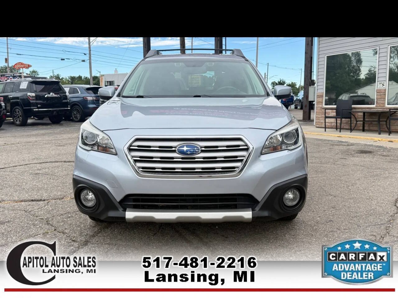 Used 2016 Subaru Outback 2.5i Limited AWD/4WD image 3