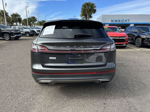 Used 2020 Lincoln Nautilus Reserve w/ Equipment Group 201A image 15