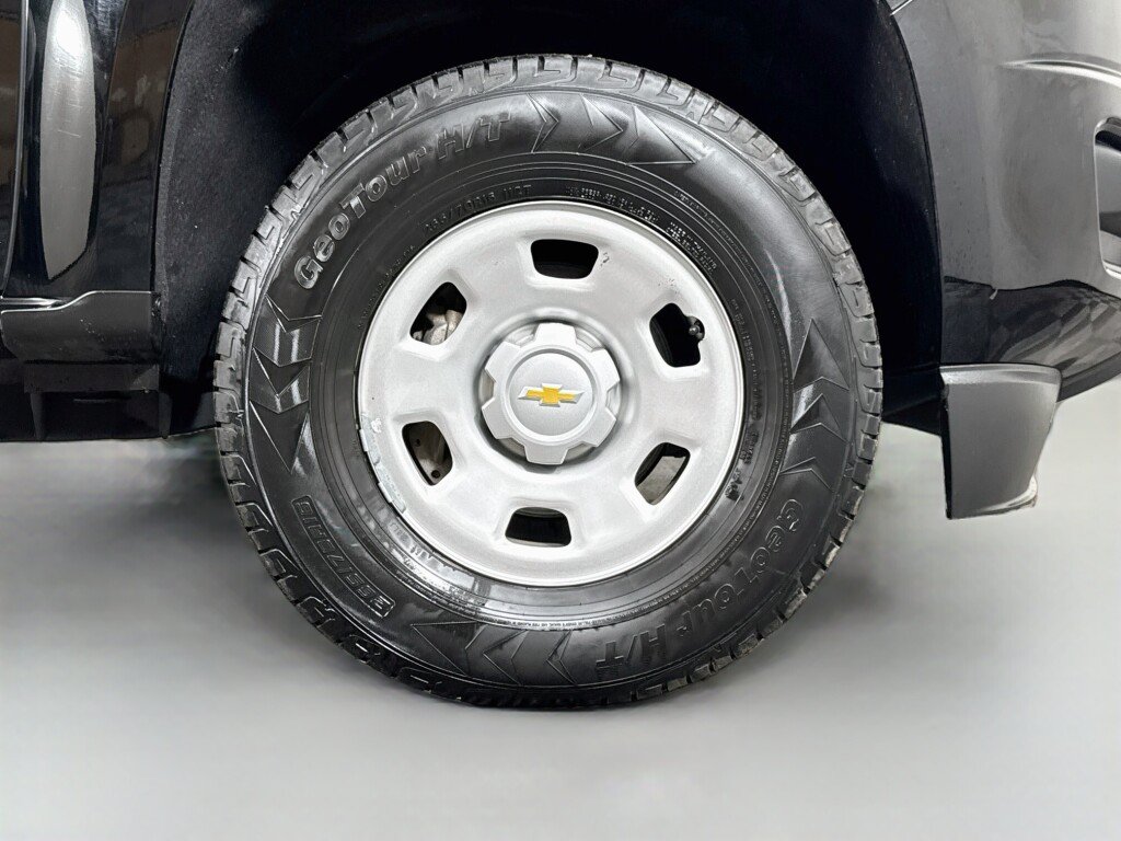 Used 2018 Chevrolet Colorado W/T RWD image 29
