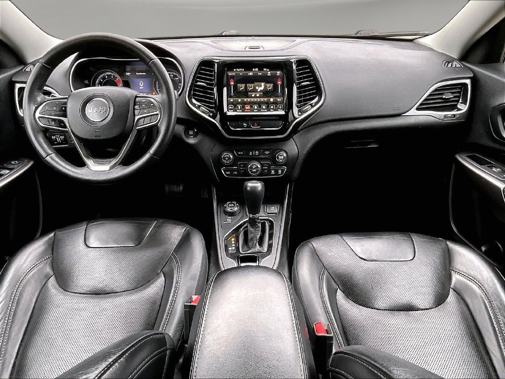 Used 2019 Jeep Cherokee Limited AWD/4WD image 9