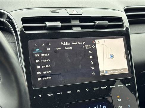 Used 2023 Hyundai Tucson Limited image 18