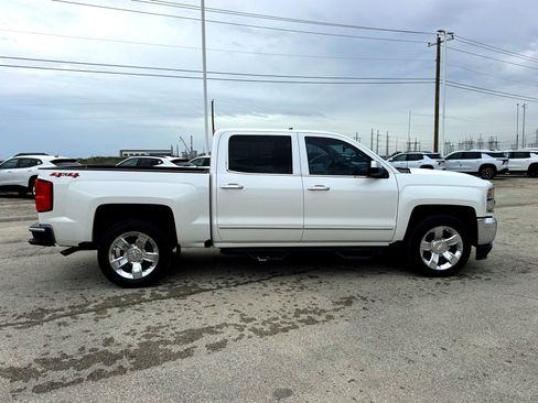 Used 2018 Chevrolet Silverado 1500 LTZ w/ Texas Edition AWD/4WD image 5