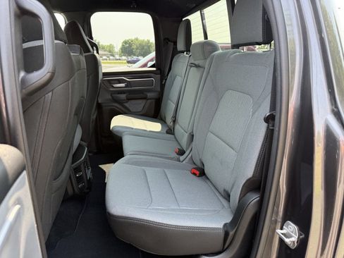 Used 2021 RAM 1500 Big Horn AWD/4WD image 17