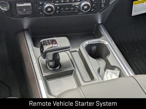 New 2026 GMC Sierra 1500 SLT AWD/4WD image 16