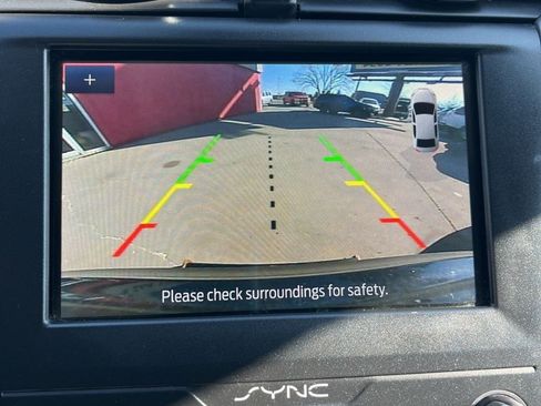 Used 2019 Ford Fusion SEL FWD image 9