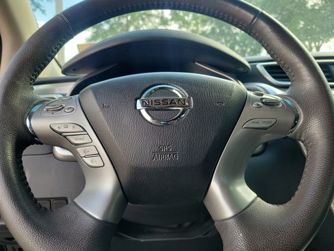 Used 2017 Nissan Murano Platinum w/ Platinum Technology Package FWD image 22