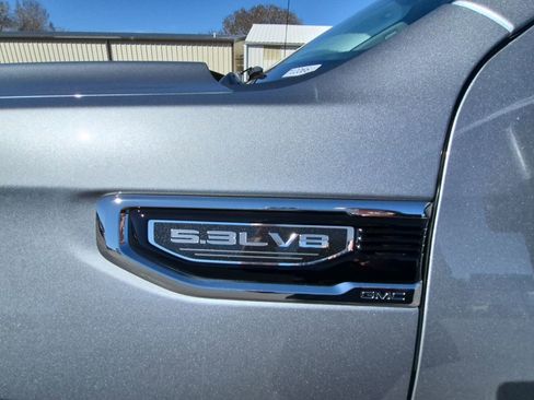 New 2026 GMC Sierra 1500 SLE w/ X31 Off-Road Package image 9