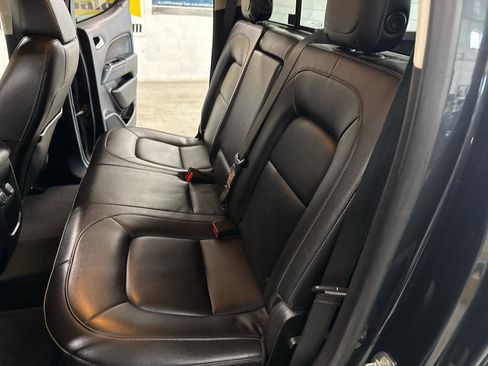 Used 2018 Chevrolet Colorado ZR2 image 35