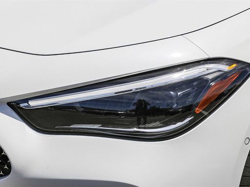 Used 2024 Mercedes-Benz CLE 300 4MATIC Coupe image 8