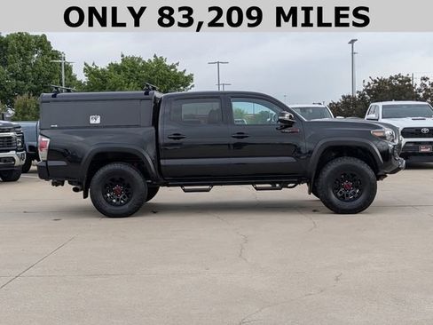 Used 2019 Toyota Tacoma TRD Pro AWD/4WD image 4