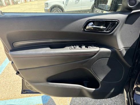 Used 2024 Dodge Durango GT image 25