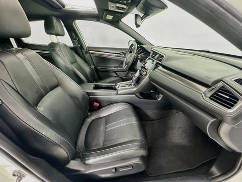 Used 2019 Honda Civic Sport Touring image 36