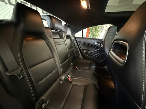 Used 2018 Mercedes-Benz CLA 250 image 26