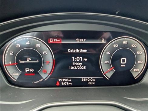 Used 2024 Audi Q5 2.0T Premium Plus image 16