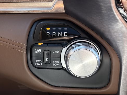 Used 2019 RAM 1500 Limited AWD/4WD image 42