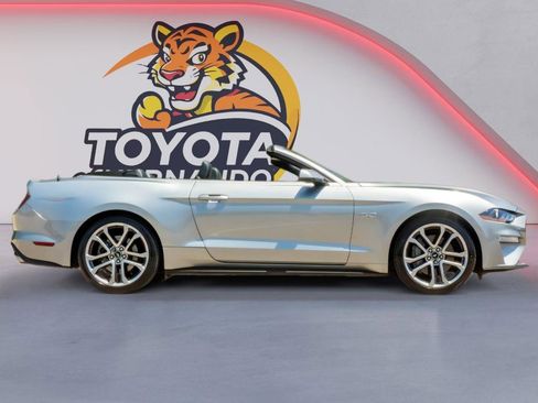 Used 2022 Ford Mustang GT Premium w/ Equipment Group 401A RWD image 4