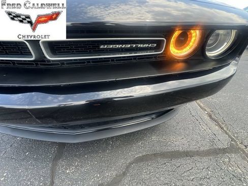 Used 2015 Dodge Challenger SXT w/ Super Sport Group (SS/T) RWD image 34