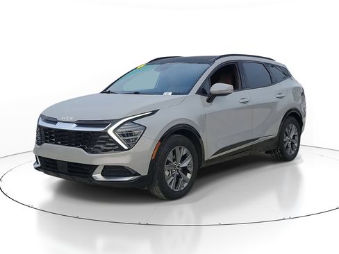 Used 2024 Kia Sportage SX FWD image 2