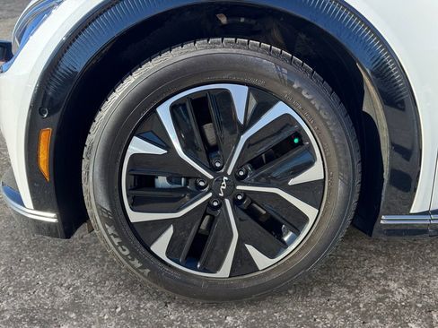 Used 2022 Kia EV6 Wind w/ Wind Technology Package image 8