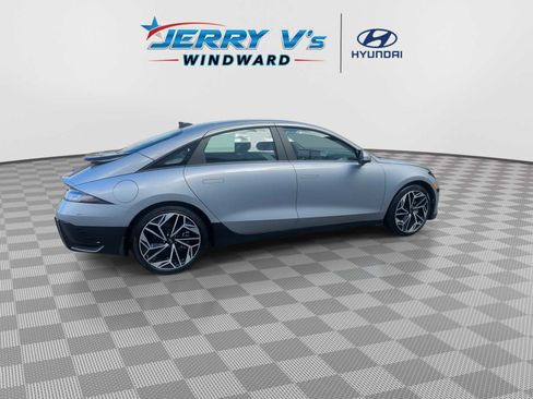 Used 2025 Hyundai Ioniq 6 SEL image 8