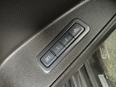 Used 2016 Chevrolet Suburban LT AWD/4WD image 42