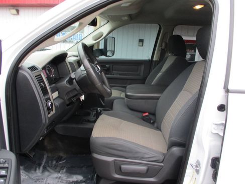 Used 2011 RAM 2500 ST w/ ST Popular Equipment Group AWD/4WD image 16