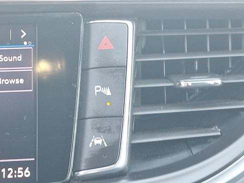 Certified 2024 Buick Enclave Premium image 51