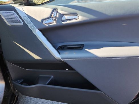 Certified 2025 BMW iX M60 image 30