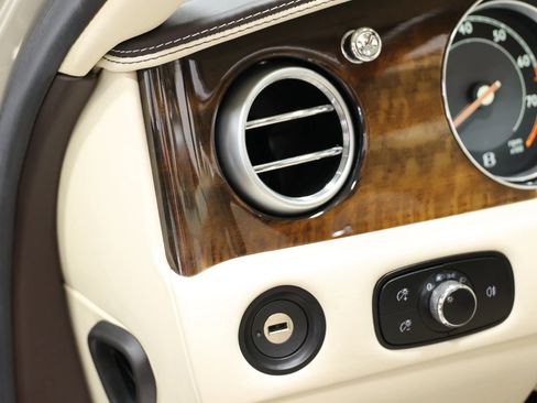 Used 2014 Bentley Flying Spur W12 AWD/4WD image 21