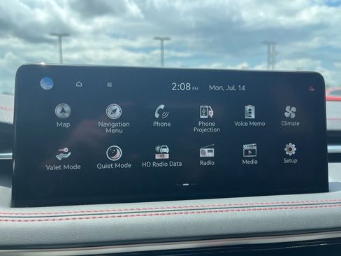 Used 2025 Genesis G70 3.3T Advanced image 18