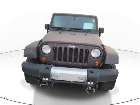 Used 2013 Jeep Wrangler Unlimited Sahara w/ Connectivity Group image 2