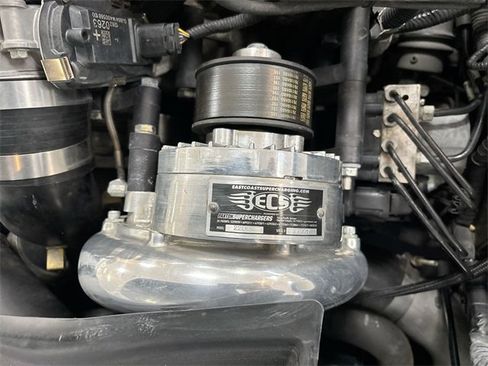 Used 2014 Chevrolet Corvette Stingray Convertible w/ 2LT Preferred Equipment Group image 11