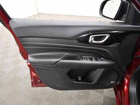 Used 2022 Jeep Compass High Altitude image 13