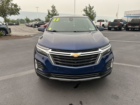 Used 2022 Chevrolet Equinox LT AWD/4WD image 2