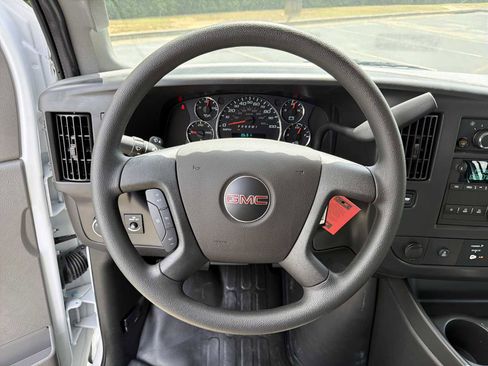 New 2025 GMC Savana 2500 w/ Driver Convenience Package RWD image 23