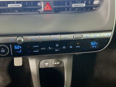 Used 2024 Hyundai Ioniq 5 Limited RWD image 23
