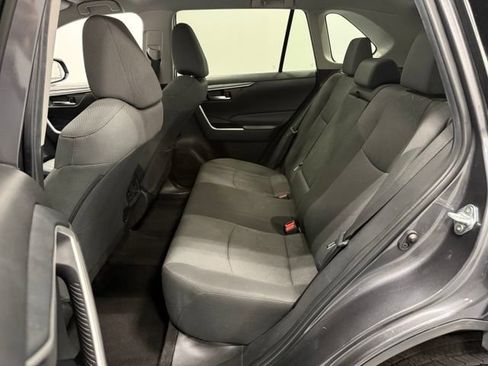 Used 2024 Toyota RAV4 XLE FWD image 30