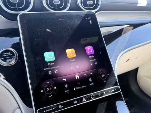 Used 2025 Mercedes-Benz GLC 300 4MATIC image 67