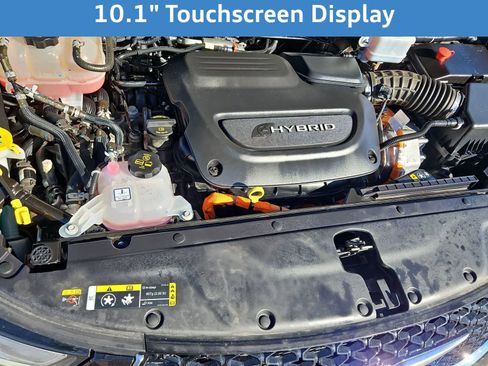 Used 2023 Chrysler Pacifica Touring-L image 17