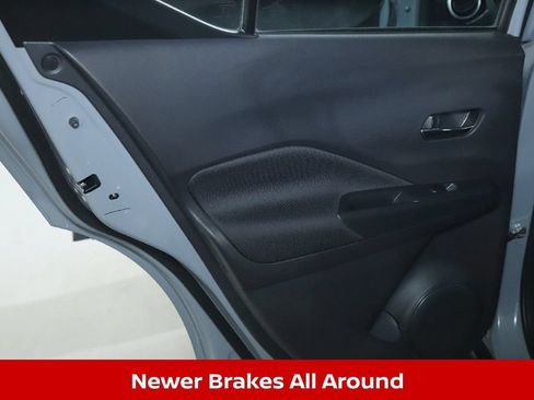 Used 2023 Nissan Kicks SV FWD image 15