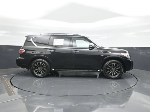 Used 2020 Nissan Armada Platinum w/ Captain's Chairs Package AWD/4WD image 8