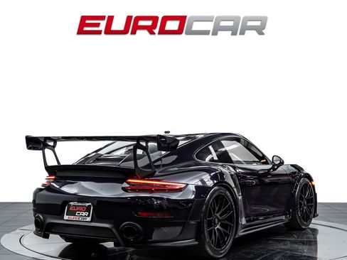 Used 2018 Porsche 911 GT2 RS RWD image 5
