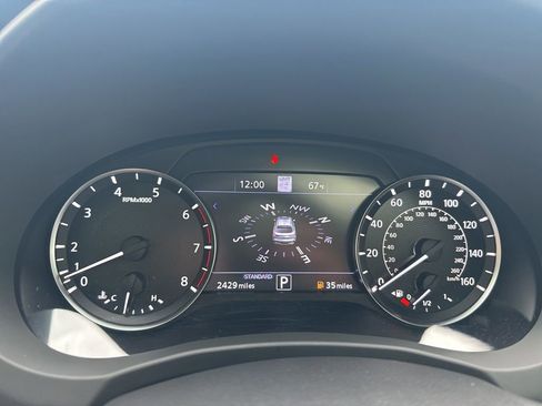 Used 2023 INFINITI QX55 Sensory w/ Lighting Package AWD/4WD image 10