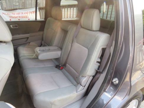 Used 2015 Honda Pilot EX image 15