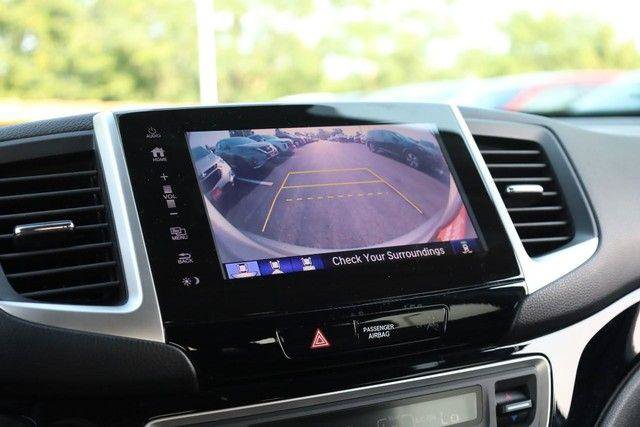 Used 2018 Honda Pilot Elite image 16